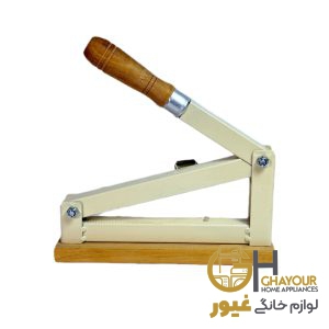 گردو شکن دسته چوبی